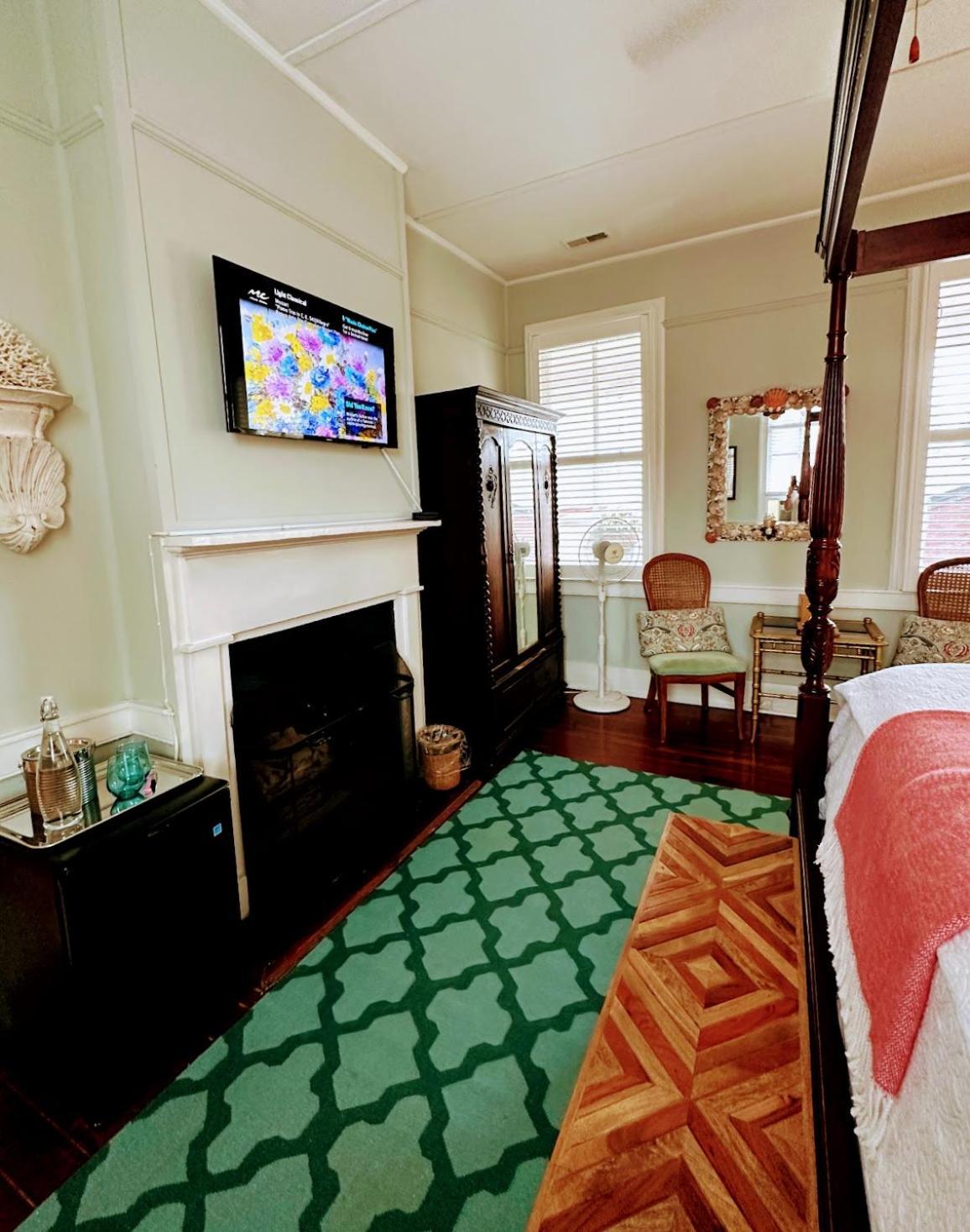 Bijou Boutique Inn Charleston Exterior photo